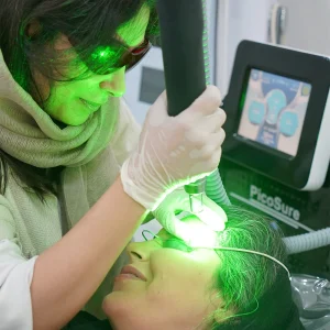 عکس پس زمینه خدمات کیوسوييچ