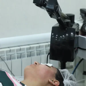 عکس خدمات پاکسازی پوست