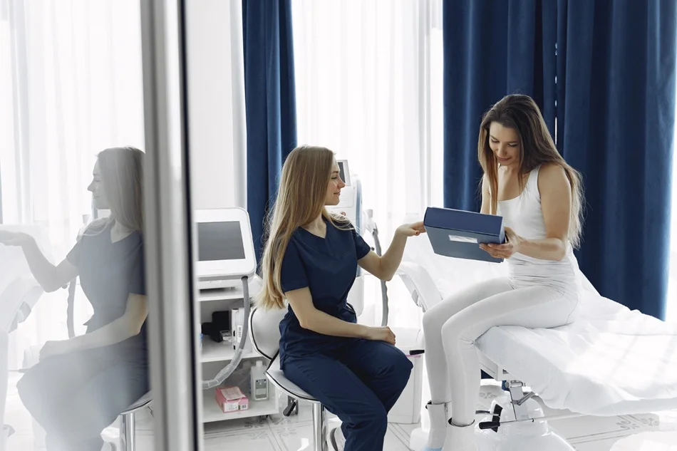 ABOUT ARMO CLINIC 11 فضای داخلی کلینیک آرمو